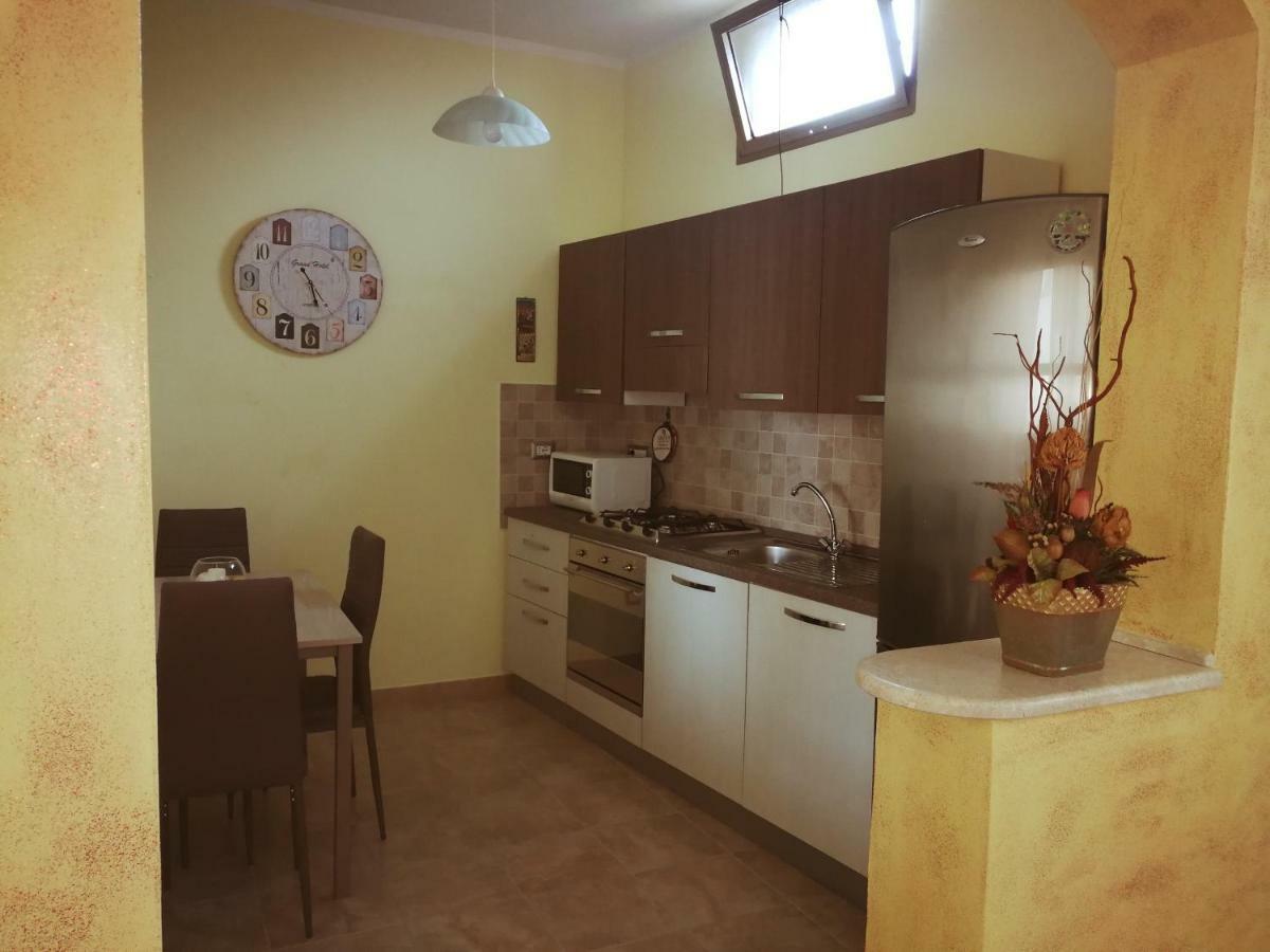Villa Casa Debby à Porto Torres Extérieur photo